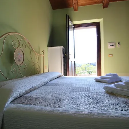 Agriturismo Casato Ruggero 农家乐 *